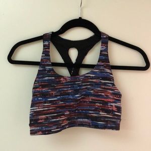 Lululemon EUC medium impact sports bra